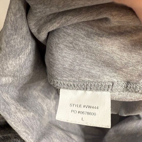 Vuori Clean Elevation Dreamknit Move Leggings Light Gray Camo Size Large - Picture 3 of 3